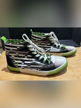 Ground Up Beetlejuice high-top sneakers green black white size 8